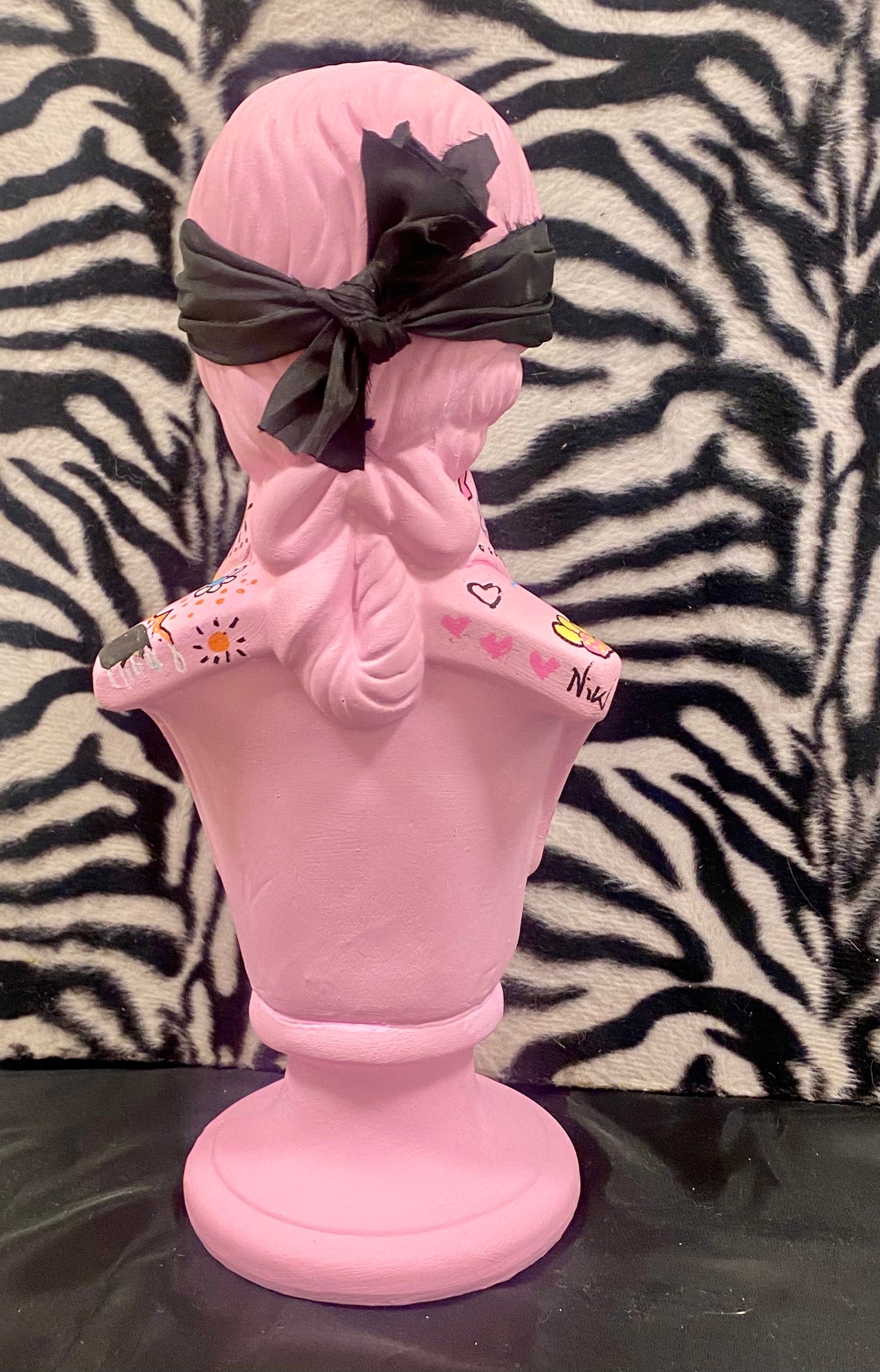 Blind Vision(Mozart Loves Pink!)